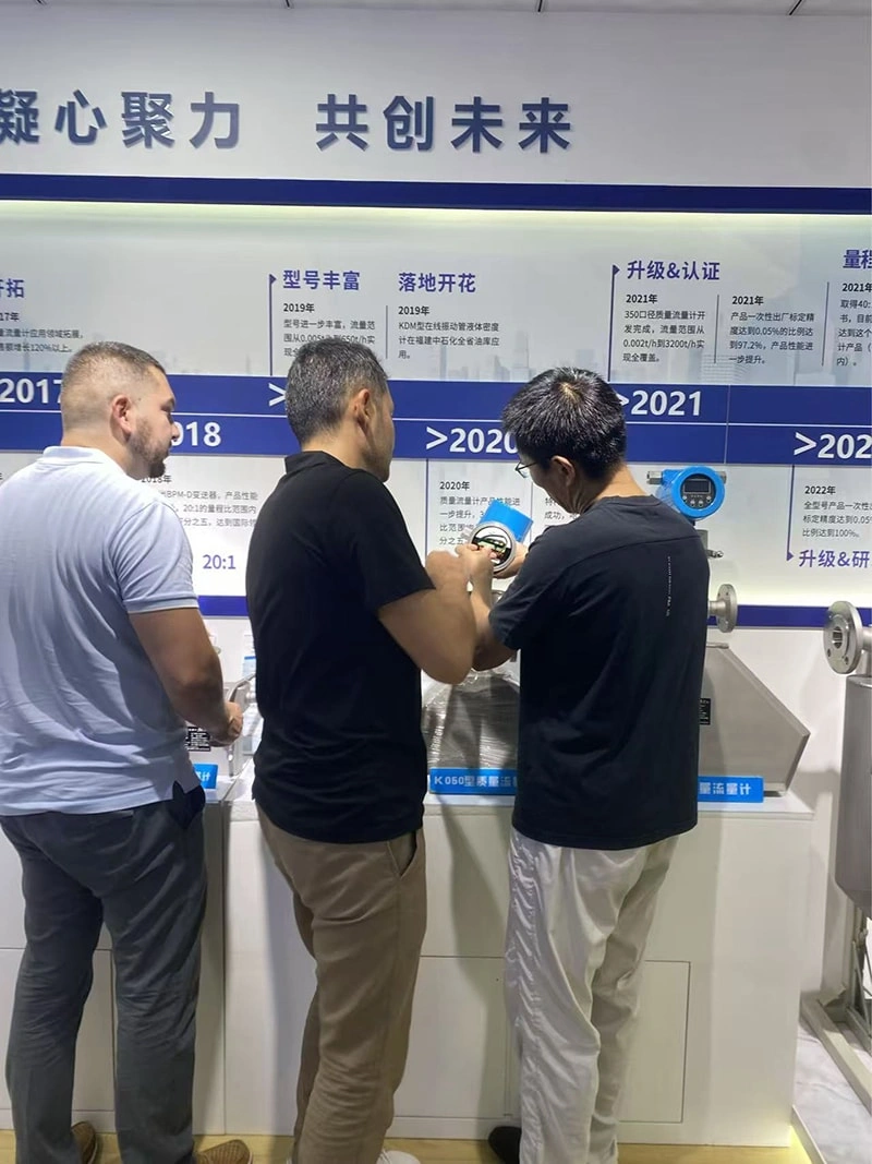 1782294842139704.webp Russian Customer Visits Factory 拷贝.webp