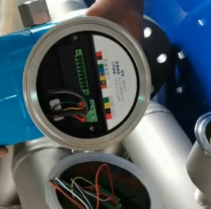Assembling a Direct-Mount Coriolis Mass Flowmeter